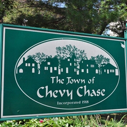 Chevy Chase image